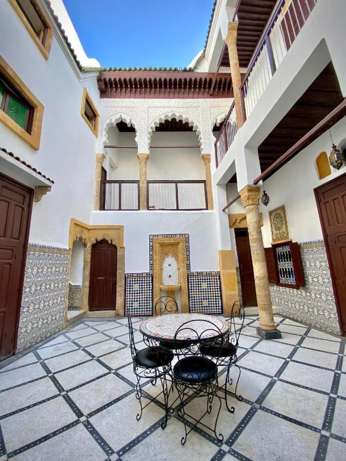 Отель Riad Le Palais D'Or Рабат Экстерьер фото